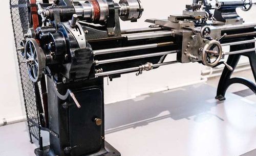 制药机械设备的人性化设计 从冰冷机器到智慧伙伴